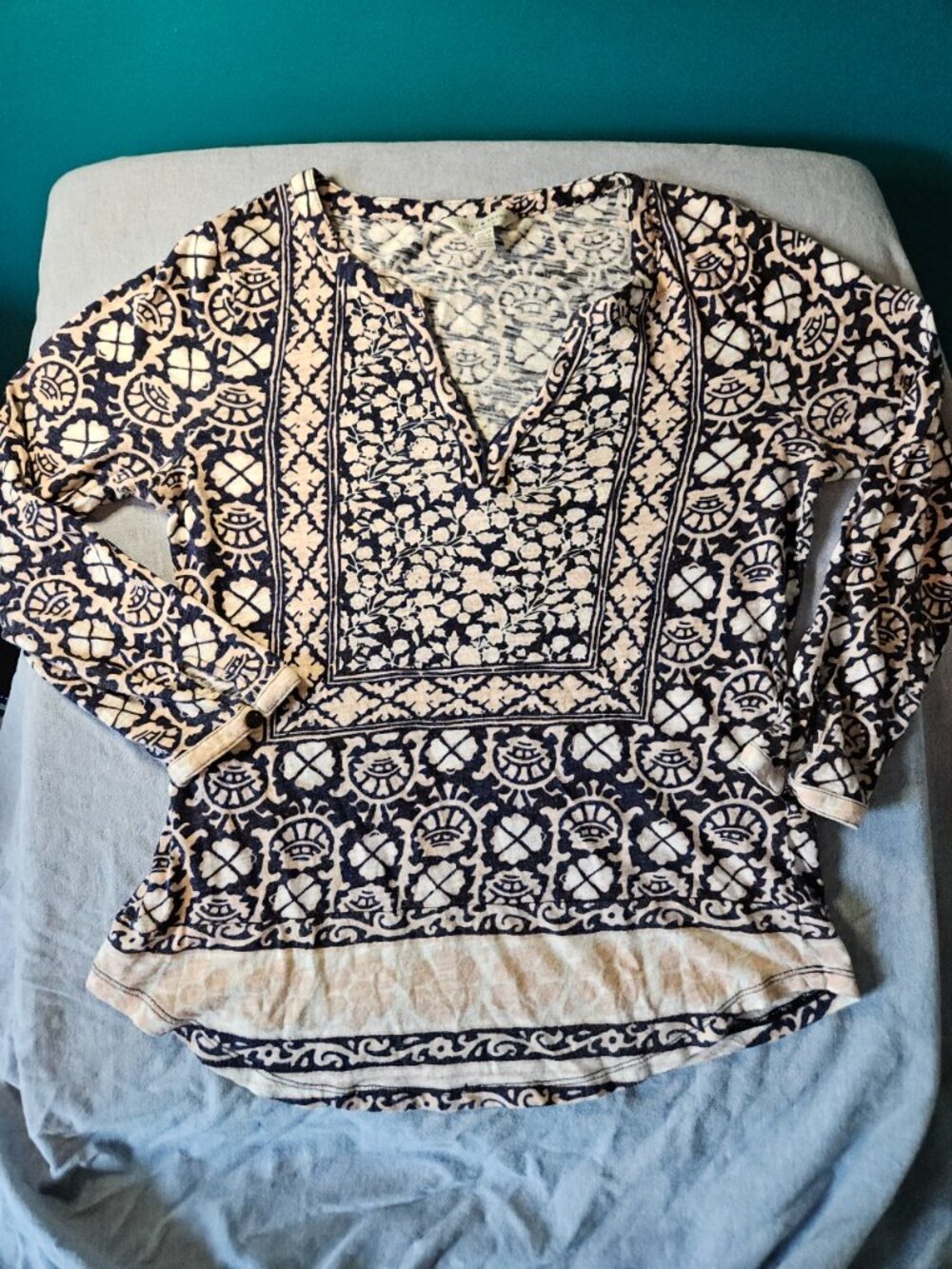 Lucky‎ Brand Navy Peach Medallion Print Slub Knit Split Neck Tunic - XS